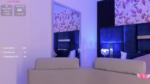Snapshot of giselamaru chatting on 01-19-25, 03:42 online show from 01-19-25, 03:42