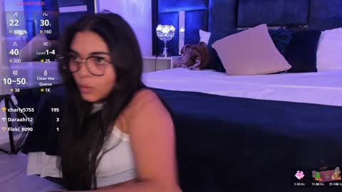 Snapshot of giselamaru chatting on 01-20-25, 05:37 online show from 01-20-25, 05:37