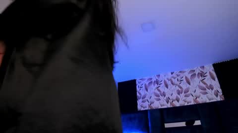     online show from 05-11-26, 02:45
