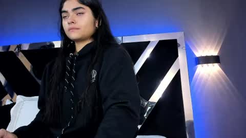     online show from 06-23-26, 11:08