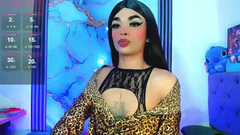 Snapshot of gisele_fox chatting on 05-29-26, 08:18 Gisel online show from 05-29-26, 08:18