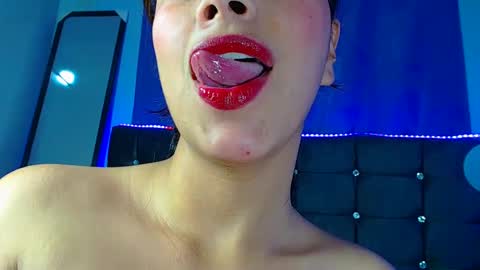Snapshot of gisele_merchann chatting on 12-03-24, 10:39 Gisele online show from 12-03-24, 10:39