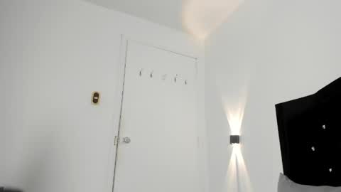 Gisell online show from 04-29-26, 01:37
