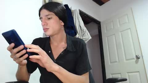 Snapshot of gisellawatsonn chatting on 02-17-26, 09:32 Gisella online show from 02-17-26, 09:32