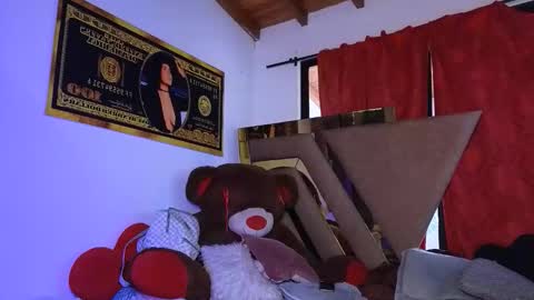 Snapshot of giselreyes1 chatting on 04-20-26, 06:53 . Gisel Reyes . online show from 04-20-26, 06:53