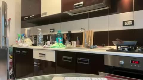 Snapshot of gitanoboy4 chatting on 10-23-25, 08:02 gitanoboy4 online show from 10-23-25, 08:02