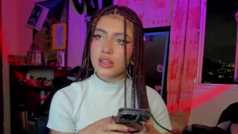 Giulietta online show from 12-14-24, 12:22