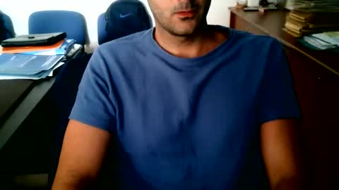 giuseppevai1 online show from 06-03-26, 02:33