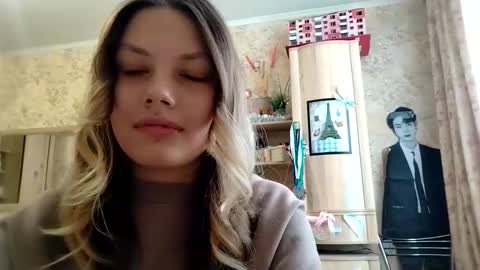 Snapshot of giuseppinasporcic chatting on 02-15-26, 06:21 Paolina online show from 02-15-26, 06:21