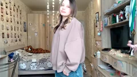 Snapshot of giuseppinasporcic chatting on 02-15-26, 07:51 Paolina online show from 02-15-26, 07:51