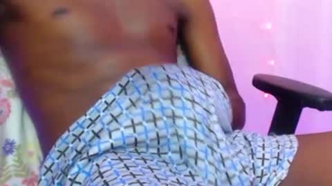 marlon online show from 11-25-25, 03:56