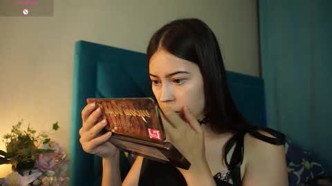 Agness online show from 10-02-25, 02:35