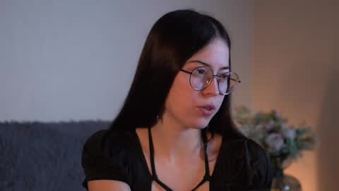 Agness online show from 10-28-25, 01:47