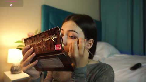 Agness online show from 11-12-25, 01:44