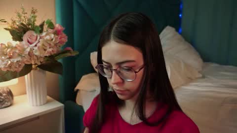 Agness online show from 02-09-26, 03:05