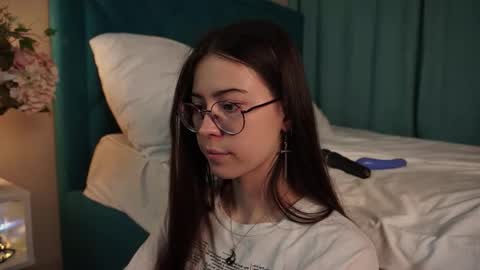 Snapshot of gizefto chatting on 03-15-26, 03:07 Agness online show from 03-15-26, 03:07