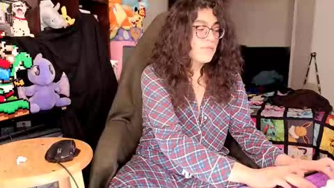 glaceon9 online show from 01-09-26, 08:06