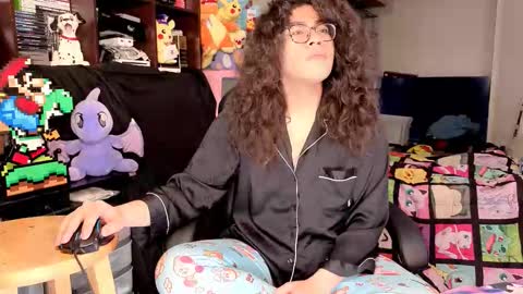 glaceon9 online show from 01-11-26, 05:23