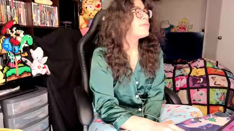 glaceon9 online show from 03-18-26, 04:48