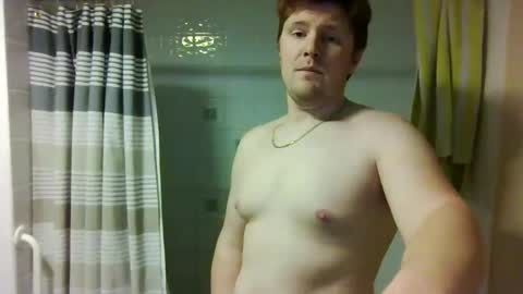 gladi_ online show from 05-04-26, 01:56