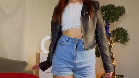 Snapshot of gladysacreman chatting on 01-31-25, 03:09 Michelle online show from 01-31-25, 03:09