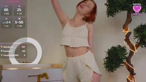 Snapshot of gladysacreman chatting on 03-01-25, 09:48 Michelle online show from 03-01-25, 09:48