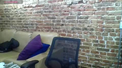 Gwendolyn online show from 04-29-26, 03:43