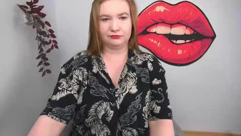 Nikki online show from 05-05-26, 03:09