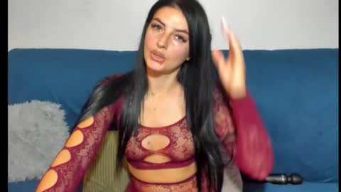 Snapshot of glamourouskassy chatting on 11-04-25, 08:08 Casandra online show from 11-04-25, 08:08