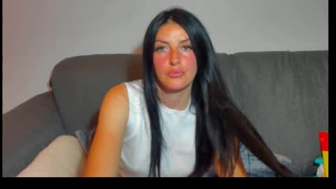 Snapshot of glamourouskassy chatting on 06-02-26, 08:00 Casandra online show from 06-02-26, 08:00