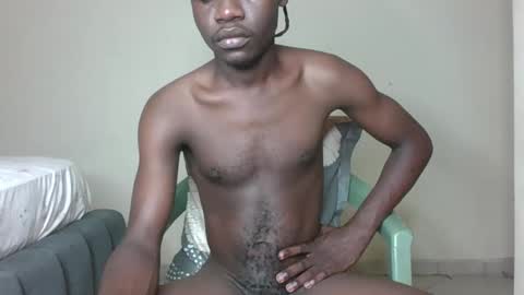 Snapshot of glane_ chatting on 11-04-25, 04:33 James online show from 11-04-25, 04:33