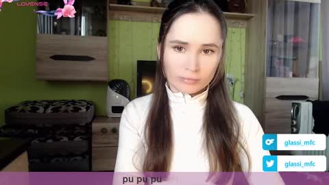 glassi online show from 02-10-25, 11:46