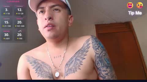 Snapshot of gleen__ chatting on 11-15-25, 01:14 danny online show from 11-15-25, 01:14