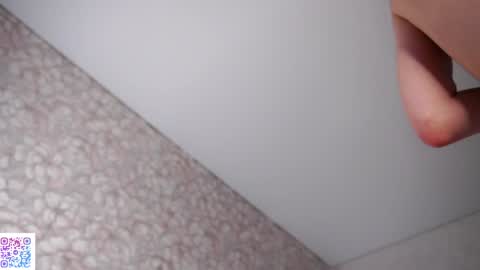 Sandra  online show from 12-23-24, 12:57