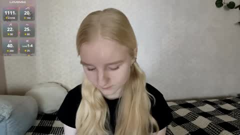 Laura online show from 05-02-26, 09:03