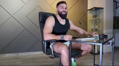 Matthew .. for short call me Matt online show from 02-14-25, 04:41