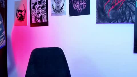 NYX online show from 05-11-26, 07:22