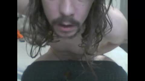 Snapshot of glitchingglob chatting on 01-03-25, 04:27 glitchingglob online show from 01-03-25, 04:27