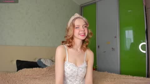 Sarah online show from 02-17-26, 03:47