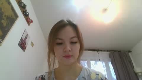 glitter_doll online show from 01-28-25, 08:47