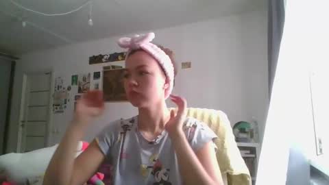 glitter_doll online show from 02-16-25, 08:43