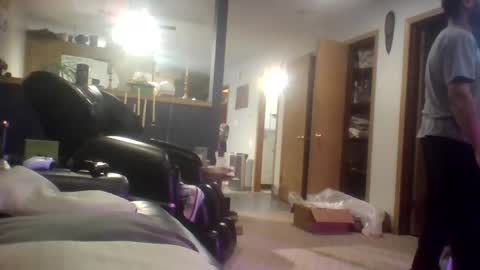 Snapshot of globalmovement chatting on 12-08-24, 11:19 globalmovement online show from 12-08-24, 11:19