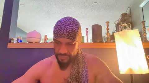 Snapshot of globalmovement chatting on 02-24-26, 07:56 globalmovement online show from 02-24-26, 07:56