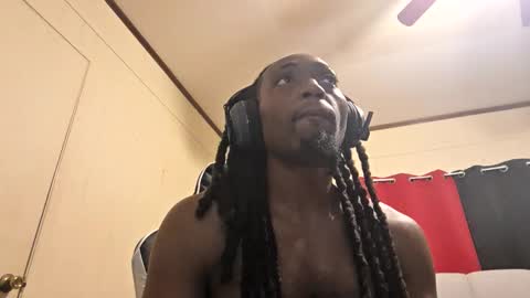 glomightyj online show from 12-17-25, 05:13