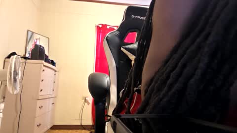 glomightyj online show from 03-29-26, 08:20