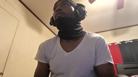glomightyj online show from 05-18-26, 07:41