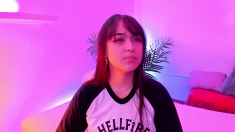 Mimi online show from 01-17-26, 07:17