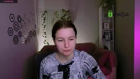 Gloria online show from 02-04-26, 10:21