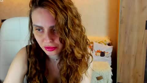 Gloria Wood online show from 04-30-26, 08:57