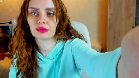 Gloria Wood online show from 05-02-26, 05:51